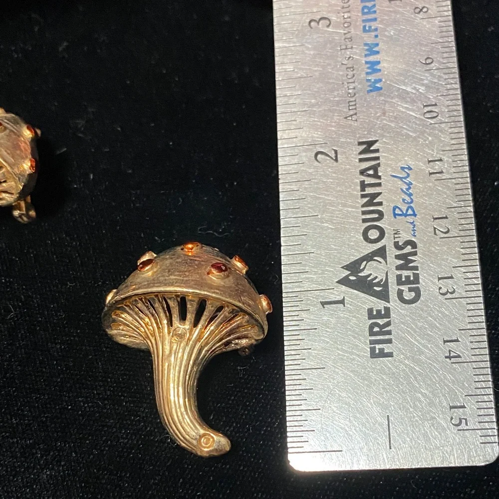 Taiwan marked vintage pair of gold tone Mushroom Brooches